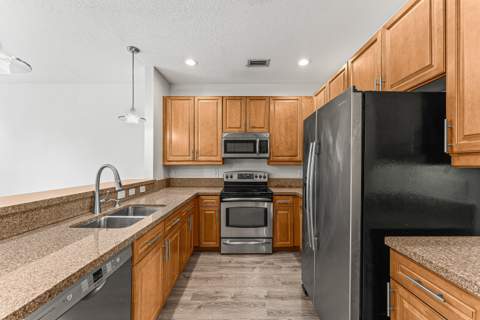 673 NW 38th Circle, Boca Raton FL - photo 14 of 34