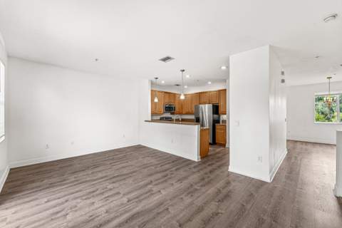 673 NW 38th Circle, Boca Raton FL - photo 11 of 34