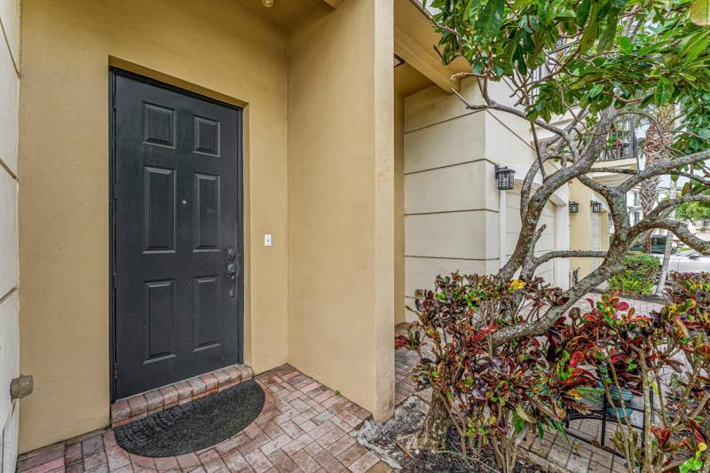 3 bedroom Townhouse at 673 NW 38th Circle, Vistazo At Boca Raton, Boca Raton — photo 3