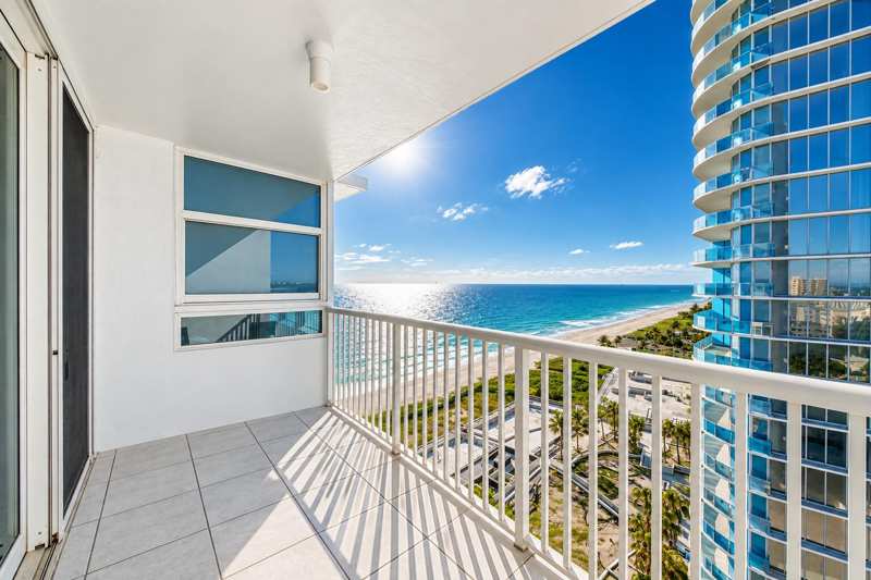 2 bedroom Condominium at 1370 S Ocean Boulevard #1703, Renaissance Of Pompano Beach, Pompano Beach — photo 1