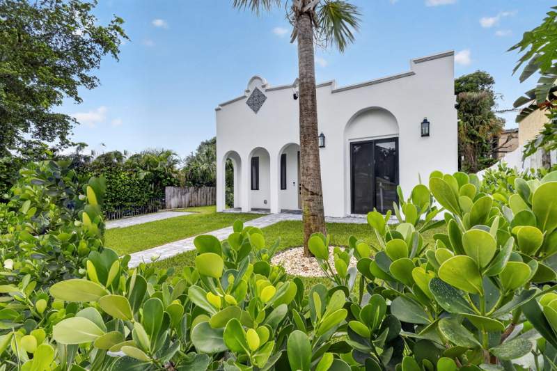 4 bedroom Single Family Residence at 810 34th Street, Northwood Add, West Palm Beach — photo 3