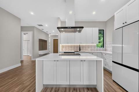 810 34th Street, West Palm Beach FL - photo 9 of 44