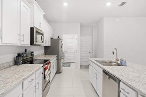 692 NE Turtleback Trail, Port St. Lucie FL - photo 17 of 72