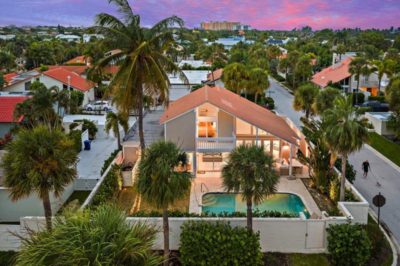 3 bedroom Single Family Residence at 101 W Tarpon Lane, Ocean Walk, Jupiter — photo 4