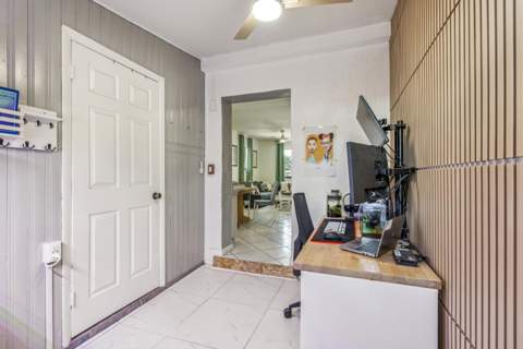 55 Davis Road, Palm Springs FL - photo 19 of 40