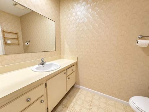 6264 Seven Springs Boulevard #A, Greenacres FL - photo 7 of 22