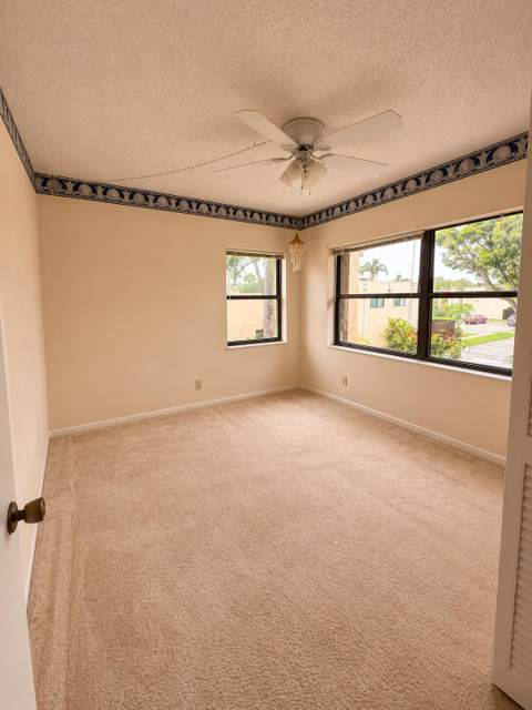 6264 Seven Springs Boulevard #A, Greenacres FL - photo 14 of 22
