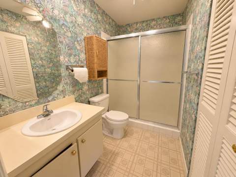 6264 Seven Springs Boulevard #A, Greenacres FL - photo 18 of 22