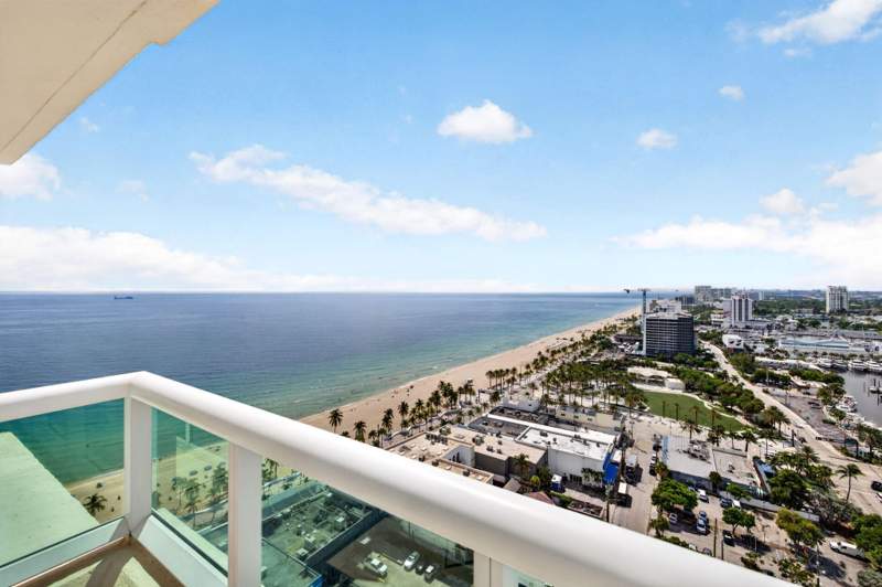 2 bedroom Condominium at 101 S Fort Lauderdale Beach Boulevard #2407, Las Olas Beach Club Condo, Fort Lauderdale — photo 3
