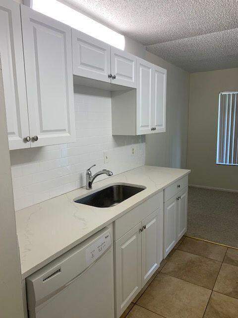 1 bedroom Condominium at 150 Pineview Road #B8, Pines Of Jupiter/Tequesta Condo, Jupiter — photo 3