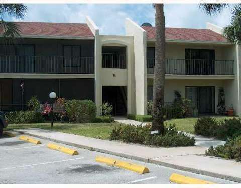 150 Pineview Road #B8, home for sale in Jupiter 33469