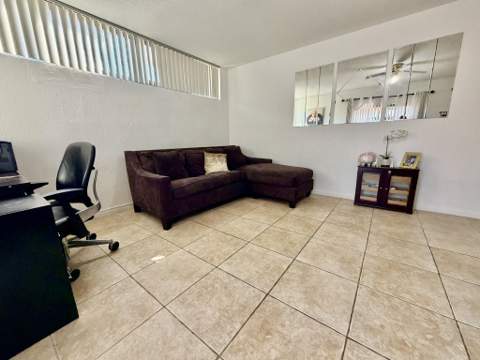 3870 Victoria Drive, West Palm Beach FL - photo 18 of 35