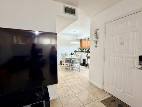 3870 Victoria Drive, West Palm Beach FL - photo 21 of 35