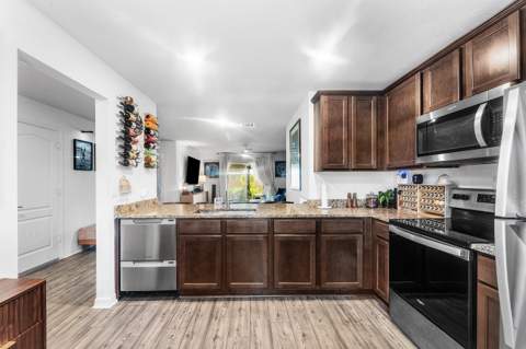 3758 SW Darwin Boulevard, Port St. Lucie FL - photo 8 of 45