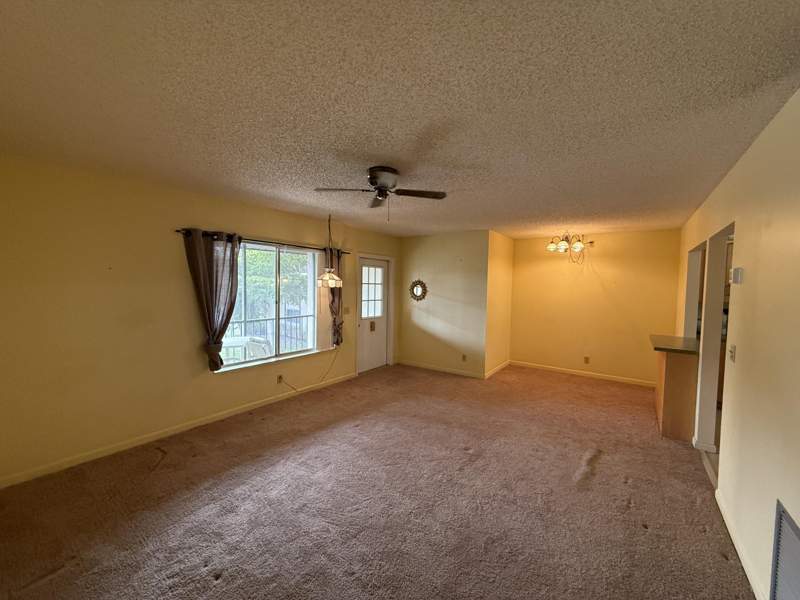 2 bedroom Condominium at 131 Lake Pine Circle #D2, Pine Ridge South I Condo, Greenacres — photo 3