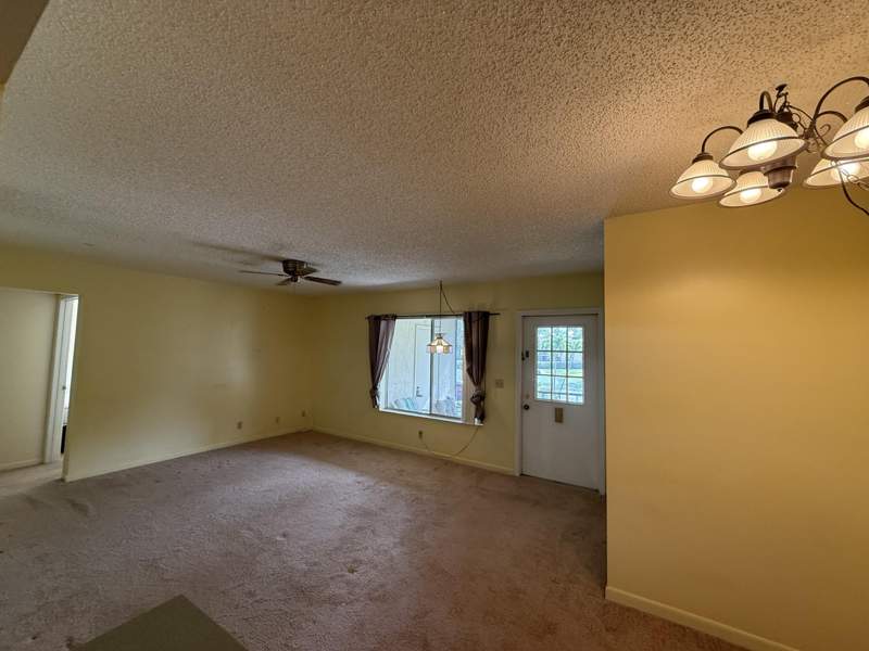 2 bedroom Condominium at 131 Lake Pine Circle #D2, Pine Ridge South I Condo, Greenacres — photo 4