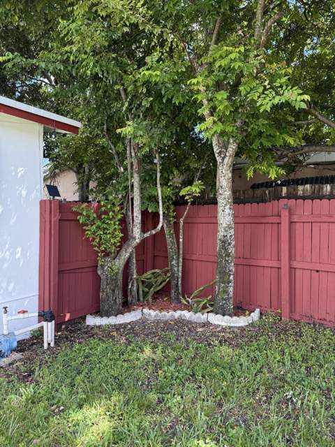 7440 Freedom Street, Hollywood FL - photo 18 of 22