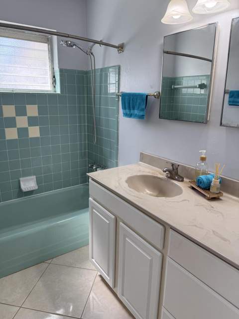7440 Freedom Street, Hollywood FL - photo 11 of 22