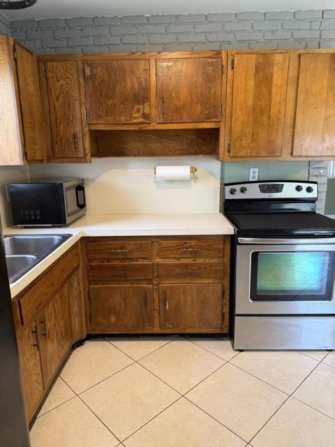 7440 Freedom Street, Hollywood FL - photo 6 of 22
