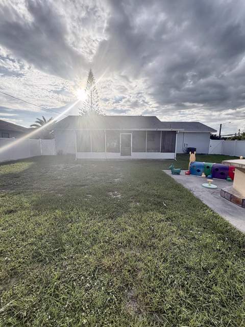 1521 SE Airoso Boulevard, Port St. Lucie FL - photo 13 of 13