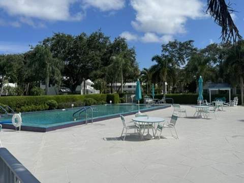 2929 SE Ocean Boulevard #113-4, Stuart FL - photo 17 of 17