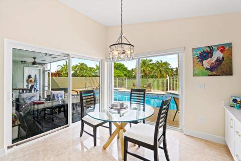 11270 Cloverleaf Circle, Boca Raton FL - photo 11 of 36