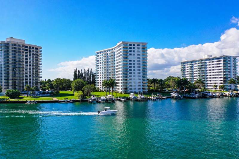 2 bedroom Condominium at 875 E Camino Real #7E, Lake House South Condo Spanish River Land Co, Boca Raton — photo 3