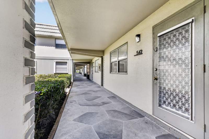 1 bedroom Condominium at 542 Monaco Way, Kings Point Monaco Condos, Delray Beach — photo 2