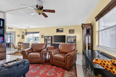 542 Monaco Way, Delray Beach FL - photo 8 of 26