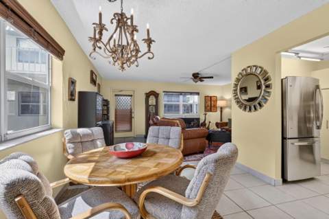 542 Monaco Way, Delray Beach FL - photo 11 of 26