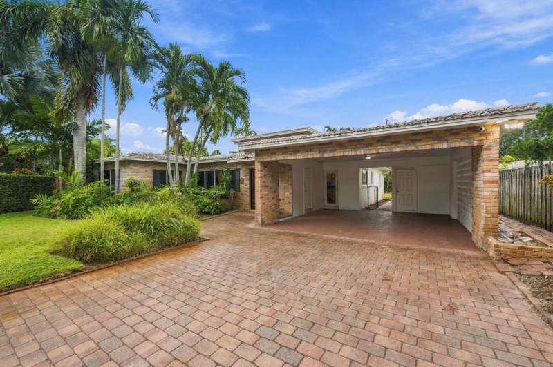 4 bedroom Single Family Residence at 1818 NE 20th Street, North Ridge, Fort Lauderdale — photo 2