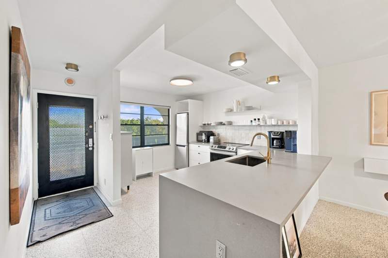 2 bedroom Condominium at 2305 Lucaya Lane #E4, Lucaya Village 1-E Condo, Coconut Creek — photo 3
