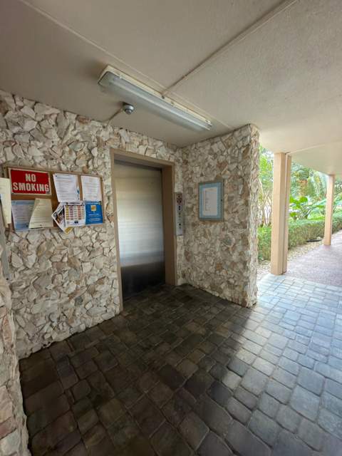 2305 Lucaya Lane #E4, Coconut Creek FL - photo 23 of 36