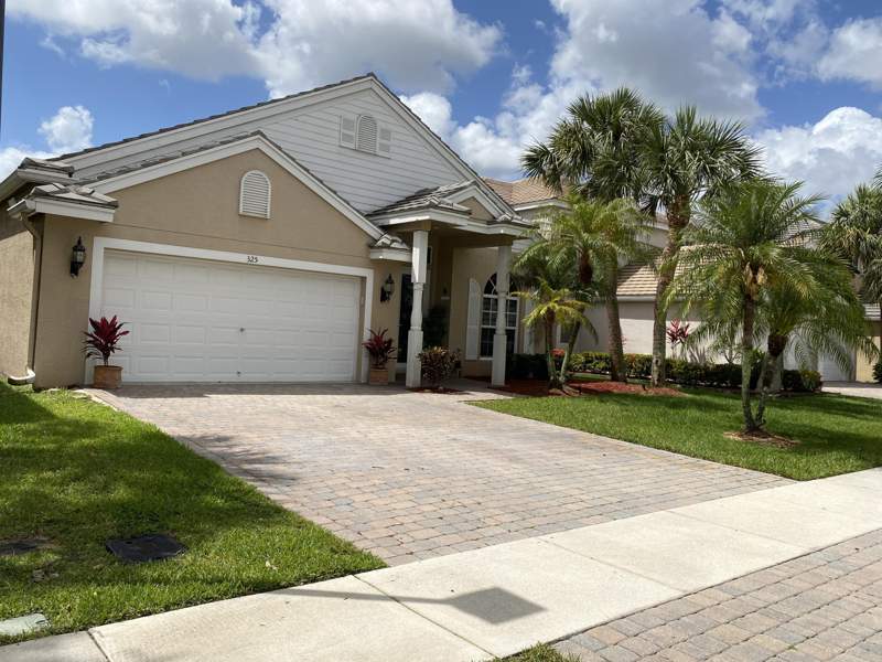 3 bedroom Single Family Residence at 325 Berenger Walk, Anthony Groves Ph 2, Royal Palm Beach — photo 3