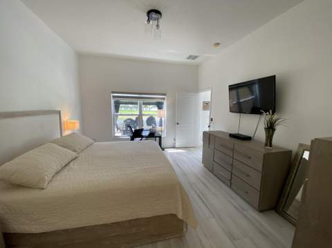 325 Berenger Walk, Royal Palm Beach FL - photo 22 of 43