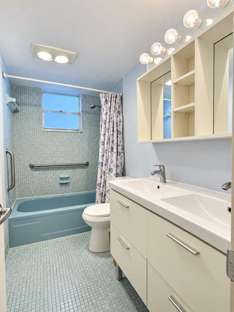3150 Holiday Springs Boulevard #8-204, Margate FL - photo 16 of 31