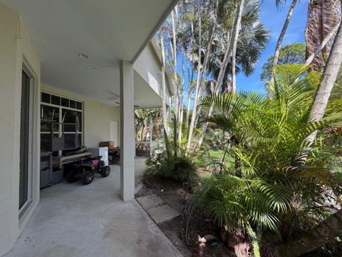 12416 76th Road #1216, West Palm Beach FL - photo 20 of 63