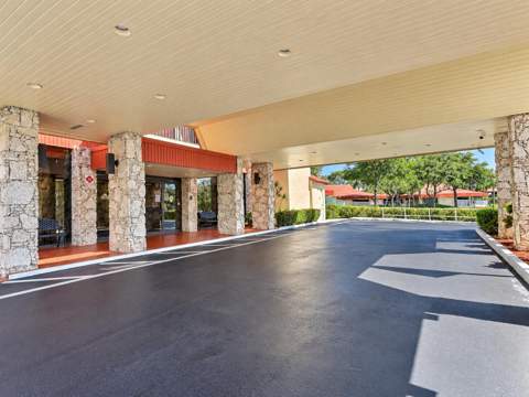 3150 Holiday Springs Boulevard #8-204, Margate FL - photo 22 of 31