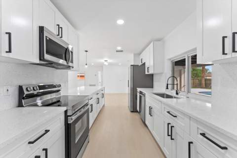 1660 40th Street, West Palm Beach FL - photo 12 of 31