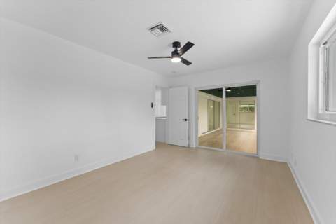 1660 40th Street, West Palm Beach FL - photo 15 of 31
