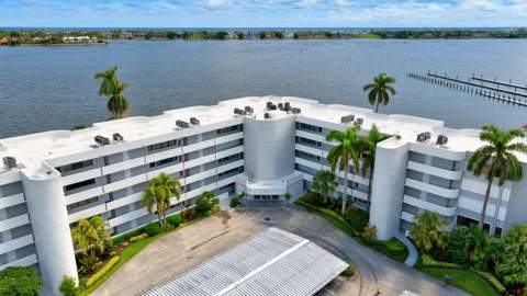 8200 Lakeshore Drive #2010, Hypoluxo FL - photo 22 of 82