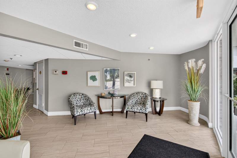 3 bedroom Condominium at 8200 Lakeshore Drive #2010, Lakeshore Colony I Condo, Hypoluxo — photo 5