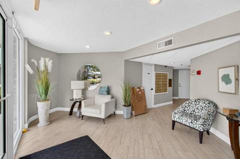 8200 Lakeshore Drive #2010, Hypoluxo FL - photo 8 of 82