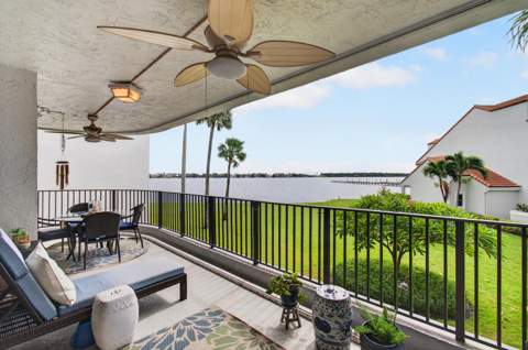 8200 Lakeshore Drive #2010, Hypoluxo FL - photo 19 of 82