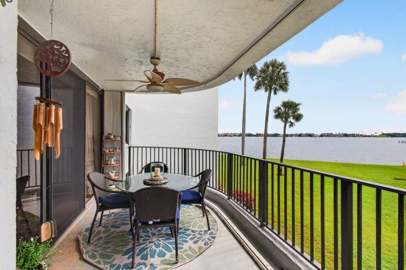 3 bedroom Condominium at 8200 Lakeshore Drive #2010, Lakeshore Colony I Condo, Hypoluxo — photo 3