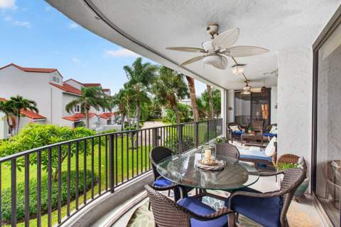 8200 Lakeshore Drive #2010, Hypoluxo FL - photo 16 of 82
