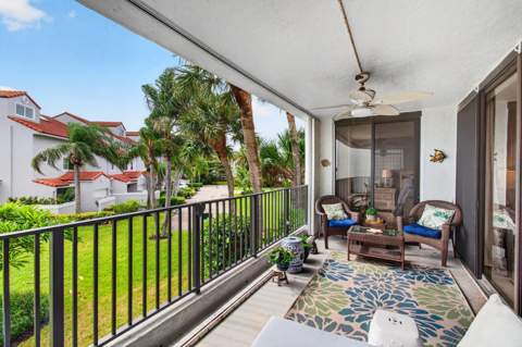 8200 Lakeshore Drive #2010, Hypoluxo FL - photo 20 of 82