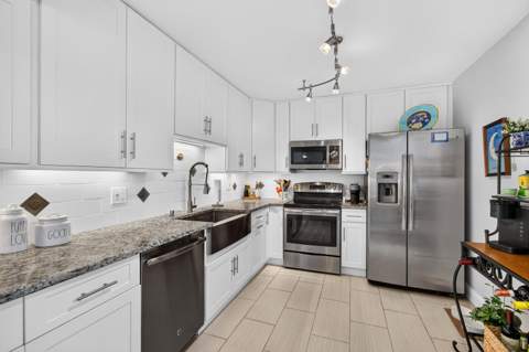 8200 Lakeshore Drive #2010, Hypoluxo FL - photo 14 of 82