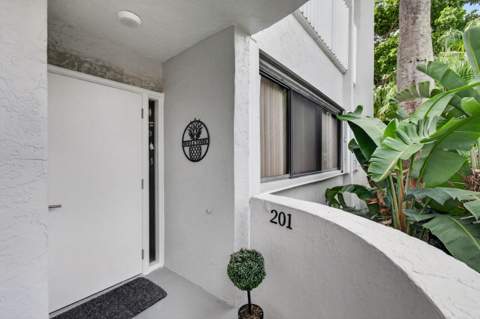 8200 Lakeshore Drive #2010, Hypoluxo FL - photo 21 of 70