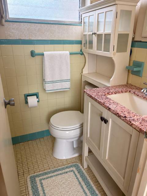 5051 SW 10th Street, Plantation FL - photo 13 of 16